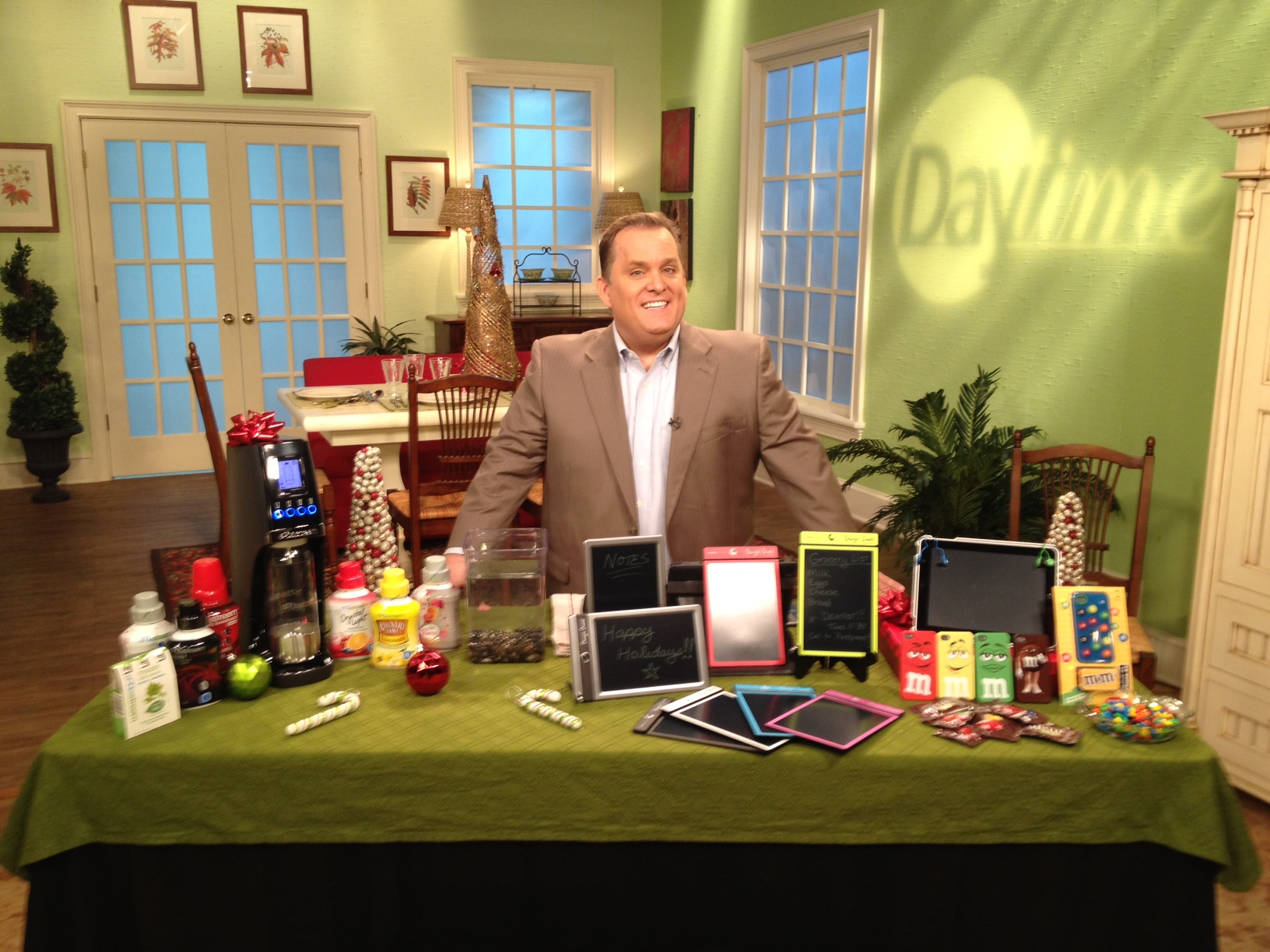 Cool Holiday Tech Gifts with Mitch English